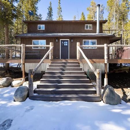 Mountain Cabin Whot Tub & Washer Dryer Феърплей Екстериор снимка